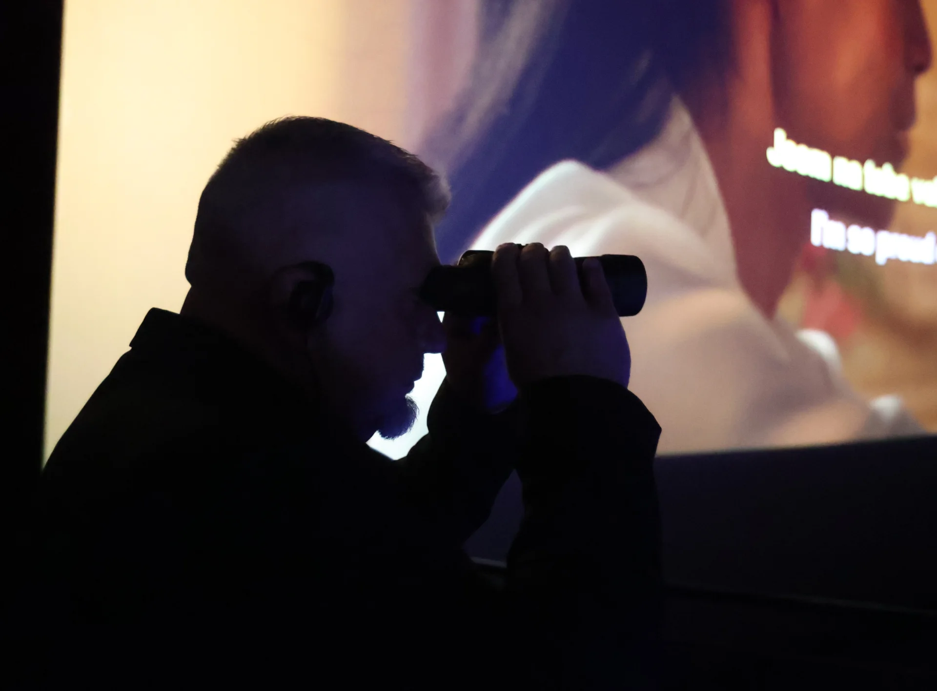 FILM MONITORING & KINOSÁLY